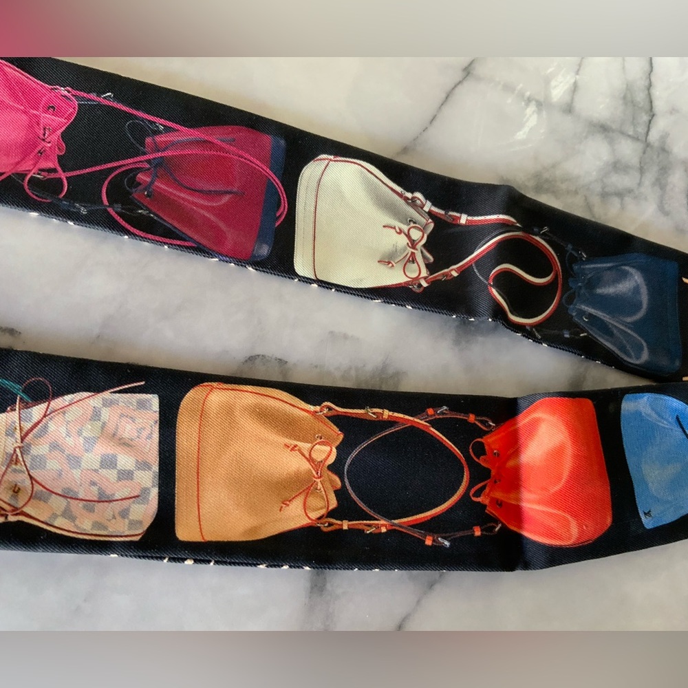 Louis Vuitton Monogram BB bandeau - Picture 2 of 9